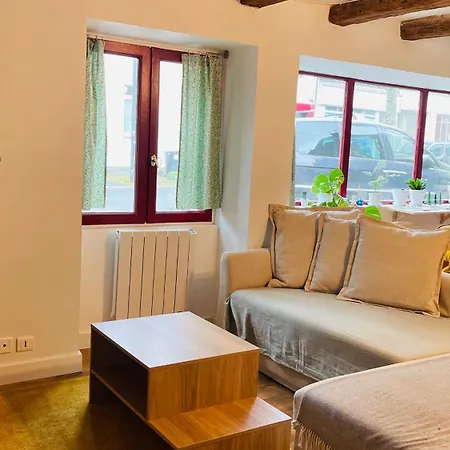 Hébergement de vacances Maison Familiale A 15 Mns Du Centre Nantes